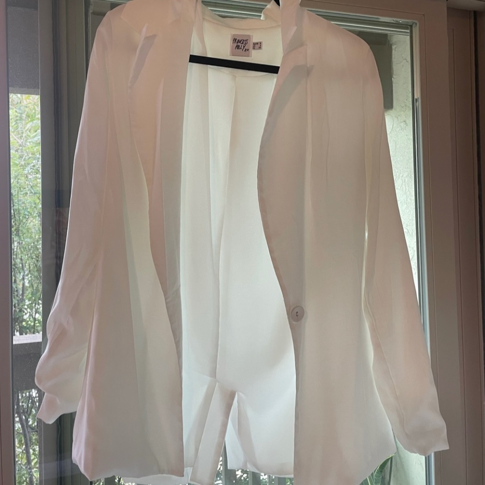 Princess Polly "Amelia" White Oversized Blazer- perfect condition